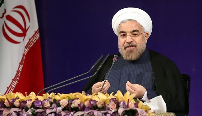 روحاني: سيادة الشعب تبلورت في يوم الجمهورية الاسلامية