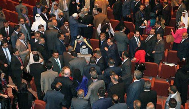 فوضى داخل قاعة مجلس النواب العراقي بعد رفع جلسة اليوم