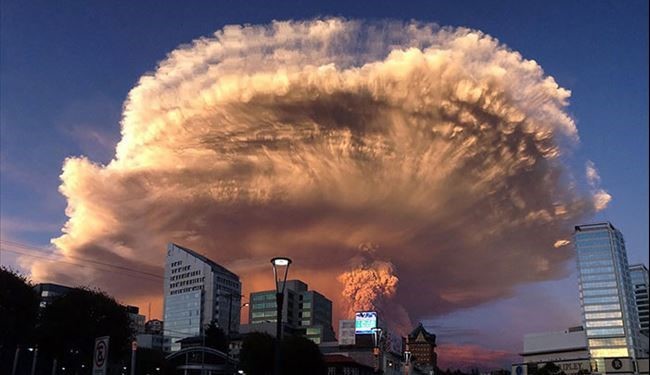 تصاویر نفس گیر از فوران آتشفشان در شیلی