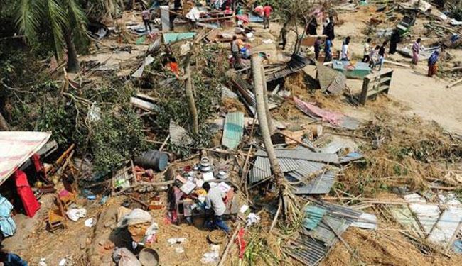 20 قتيلا ونصف مليون نازح جراء الاعصار روانو في بنغلادش