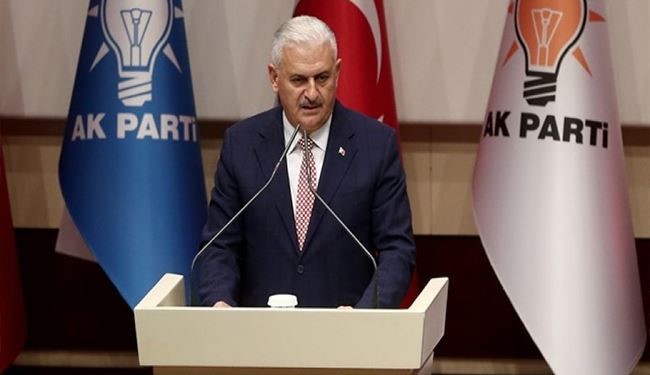 البرلمان التركي يمنح الثقة لحكومة يلدريم