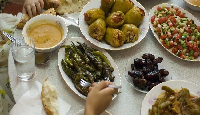 5 نصائح غذائية تقيكم العطش والتعب في شهر رمضان المبارك