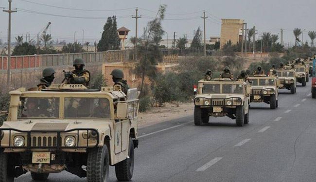 مقتل 6 من قوات الأمن المصرية بتفجير في سيناء