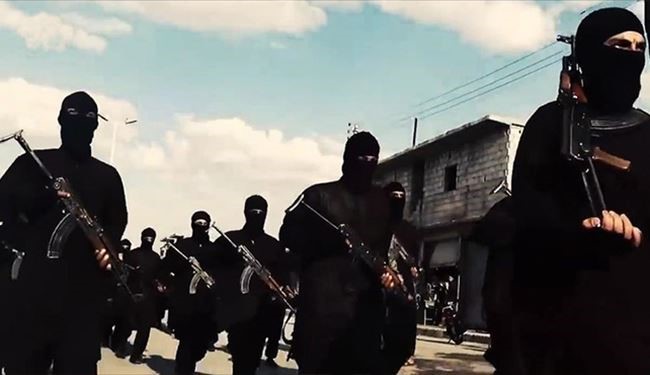 داعش متهمان به جاسوسی را در اسید انداخت