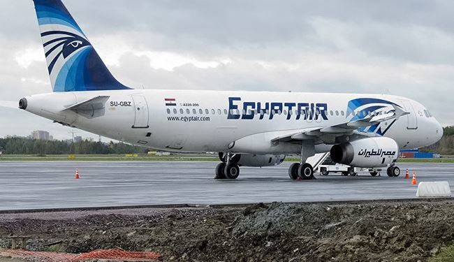 العثور على مواقع رئيسية لحطام الطائرة المصرية