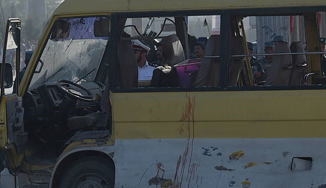 عشرات القتلى والجرحى بهجوم على قافلة للشرطة في كابول