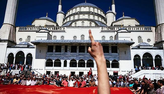 اهم رسائل الانقلاب الفاشل في تركيا