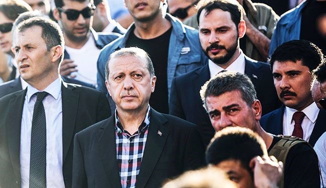 لماذا لم يقتل الانقلابيون أردوغان في الجو، وما علاقة 