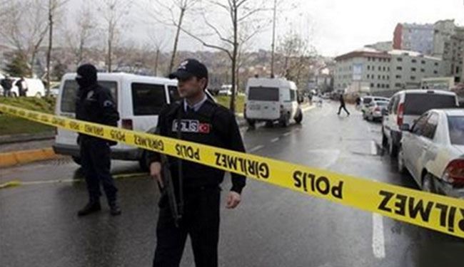 3 قتلى و120 جريحا بهجوم على مقر للشرطة التركية