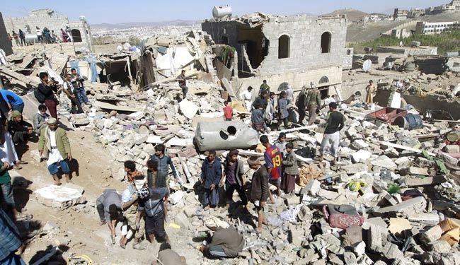 حملات گستردۀ جنگندهای سعودی به خانه‌ها در یمن