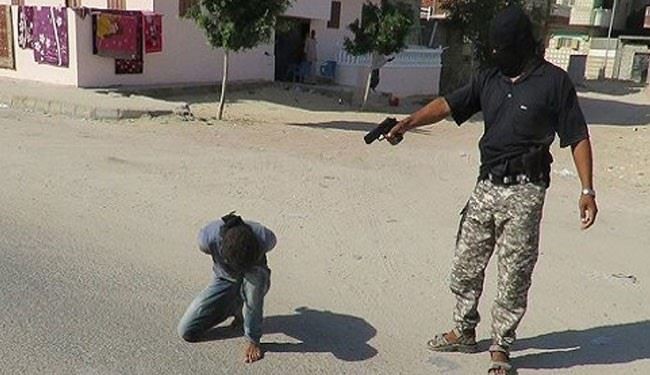 انتشار تصاویر اعدام نیروی امنیتی مصر توسط داعش