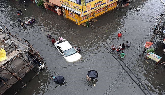1.4 مليون مشرد جراء فيضانات اجتاحت ولاية بيهار الهندية