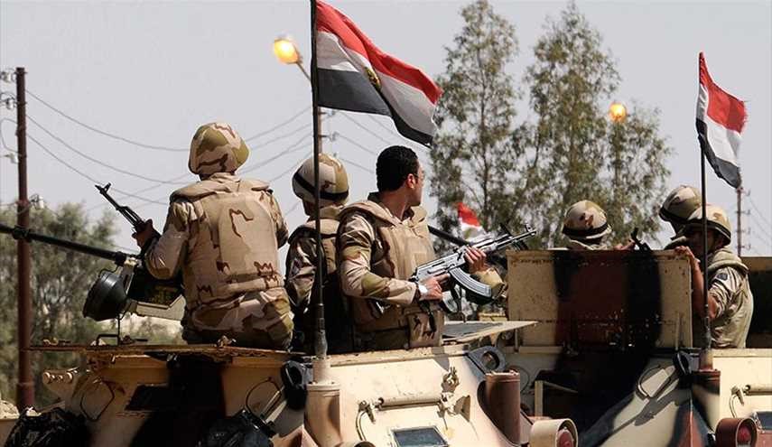 مقتل 5 جنود مصريين في هجوم بسيناء