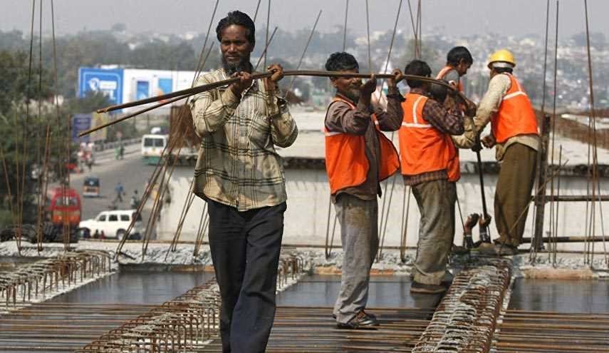 ناتوانی کارگران آسیایی در فرار از 