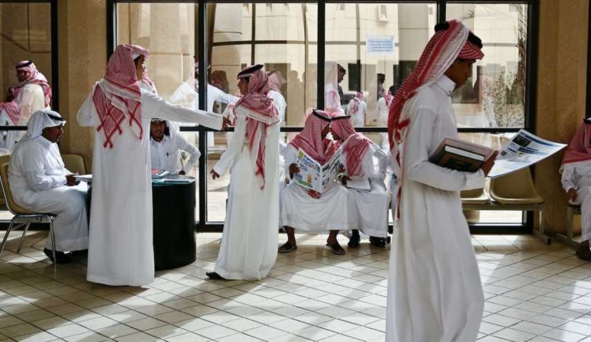 اساتذة جامعات سعودية يبحثون عن عمل إضافي! والسبب..