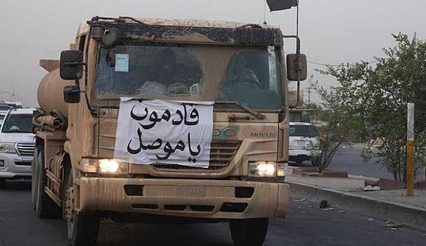 داعش تابلوهای راهنمایی موصل را جمع کرد!
