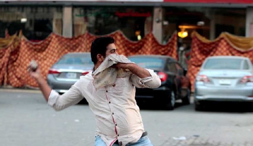 عمران خان يهدد نواز شريف بشل العاصمة إسلام آباد