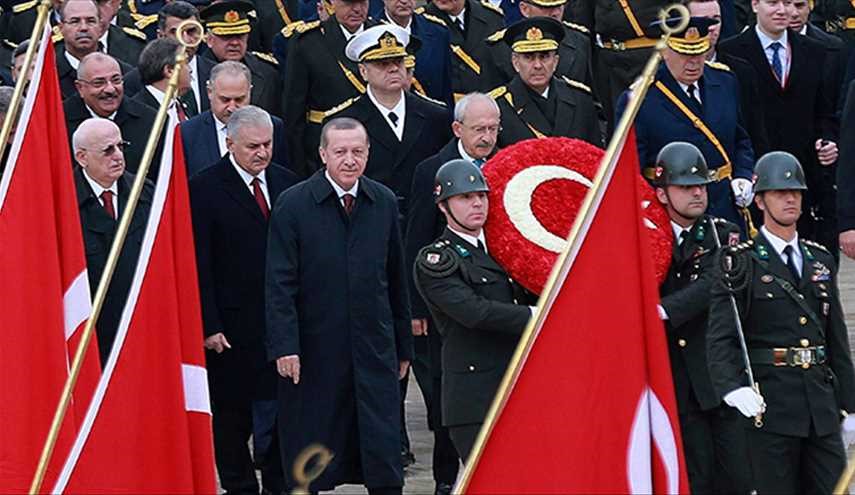 إردوغان بصدد تعزيز قواته على الحدود مع العراق ويلوح بالتدخل