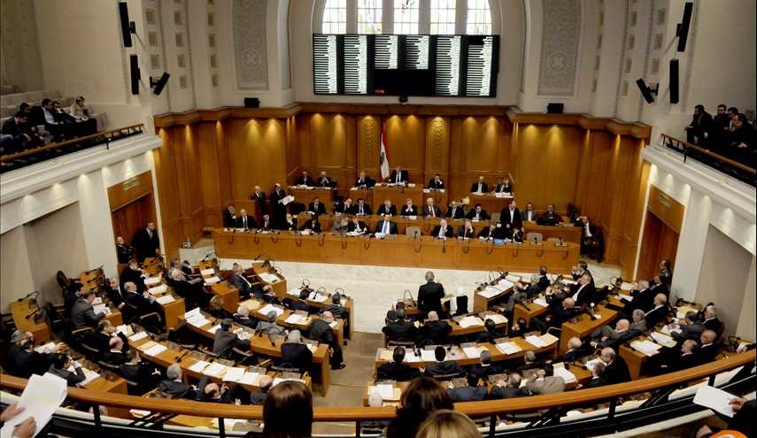 فرز الاصوات في البرلمان اللبناني لاختيار الرئيس الثالث عشر