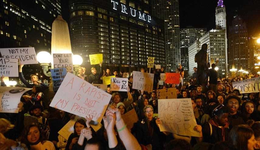 ادامه تظاهرات گسترده ضد ترامپ در آمریکا +عکس