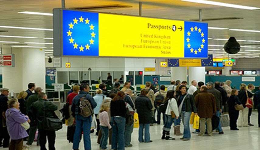 أوروبا تتجه لتقييد دخولها بلا تأشيرة بفحص أمني على الانترنت