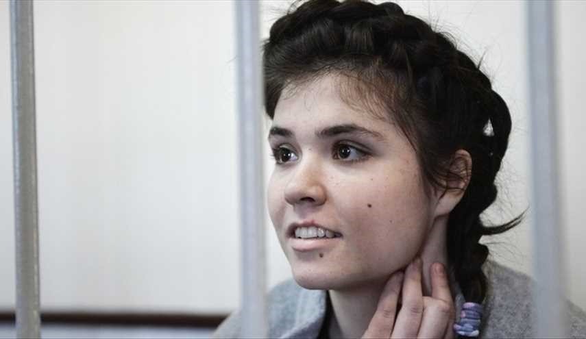 دختر روس: عشق، مرا به داعش رساند