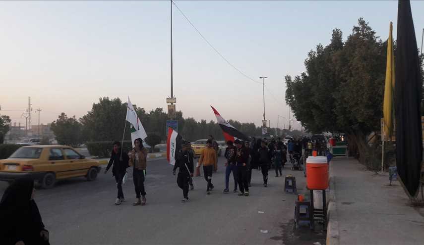 بالصور ..اليوم حركة زائرو الأربعين في النجف الاشرف طريق كربلاء المقدسة