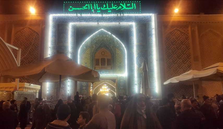 بالصور ..تزيين بوابات حرم أمير المؤمنين (ع) الرئيسية بلوحات ضوئية جديدة