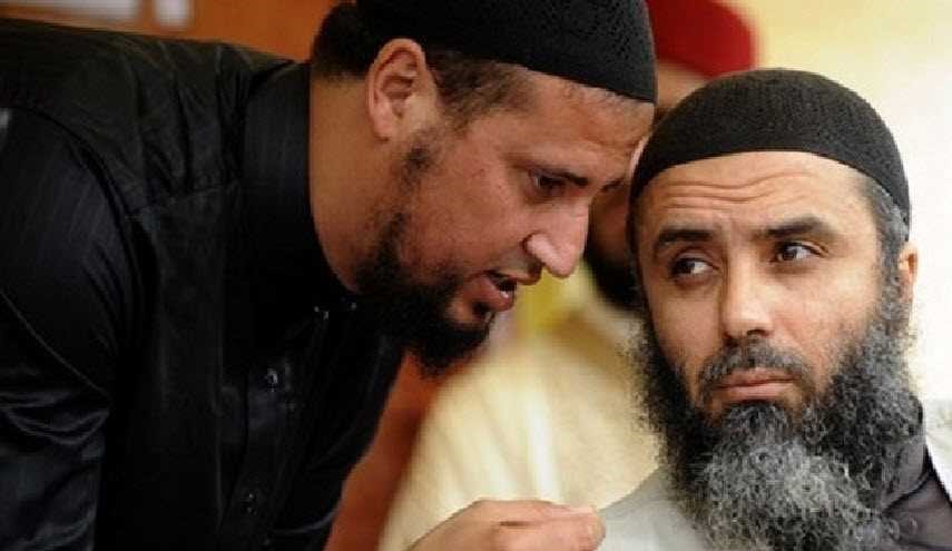 الارهابي أبو عياض التونسي يظهر لأول مرة في بنغازي! ناعياً زعيمه!+صورة
