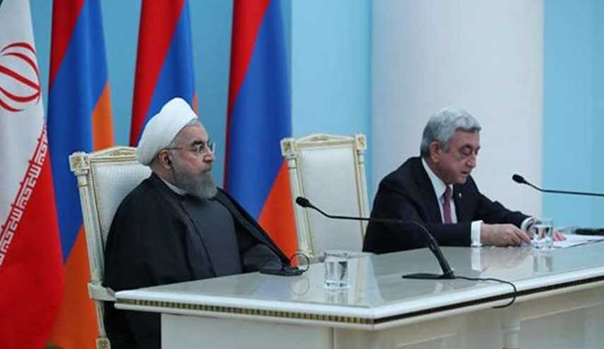 الرئيس روحاني: علينا دعم سوريا والعراق للقضاء على الارهاب