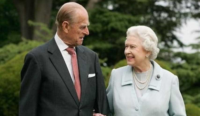 ملكة بريطانيا وزوجها يعانيان من نزلة برد حادة!
