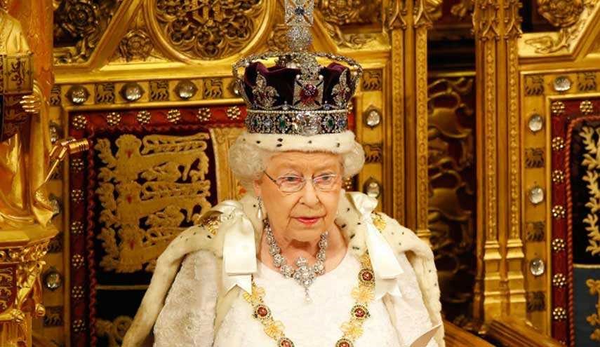 ملكة بريطانيا تتخلف عن قداس الميلاد لأول مرة منذ ثلاثة عقود!