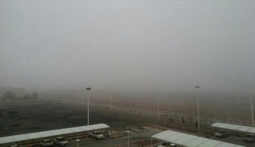 مه شدید پروازهای فرودگاه امام را مختل کرد