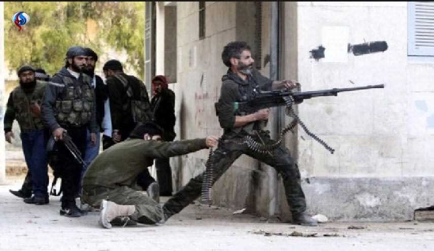 المرصد: اشتباكات عنيفة بين الارهابيين في ريف ادلب