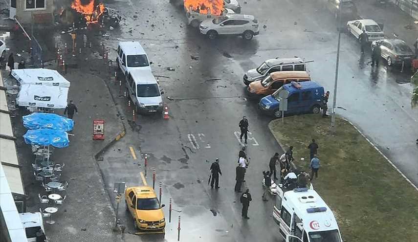 الانفجار في ازمير التركية