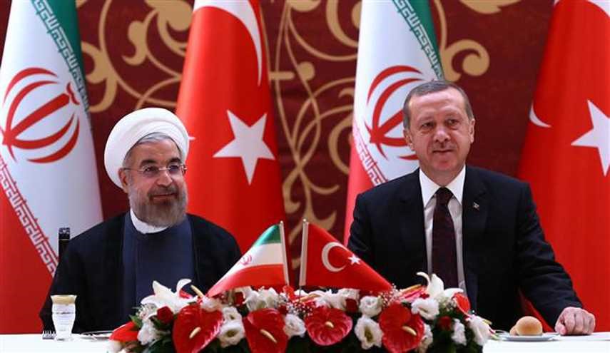 پیام تسلیت اردوغان به روحانی و مذاکره درباره صلح خاورمیانه در گفتگوی تلفنی