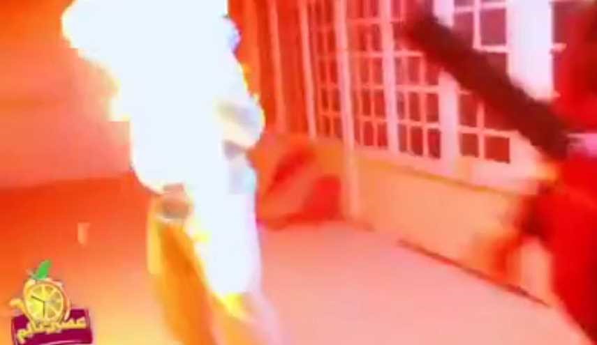 کمدین کویتی یک فرد را در برنامه زنده به آتش کشید