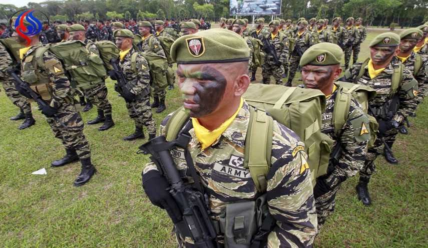 ارتش فیلیپین از زمین و هوا به مواضع داعش حمله کرد