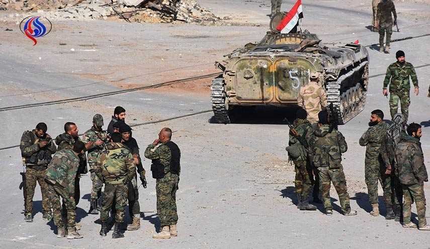 الطائرات الحربية الروسية والسورية تدمر تجمعات تنظيم داعش في دير الزور
