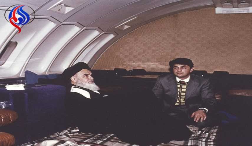 تصویر کمتر دیده شده از امام خمینی (ره) در بازگشت به میهن