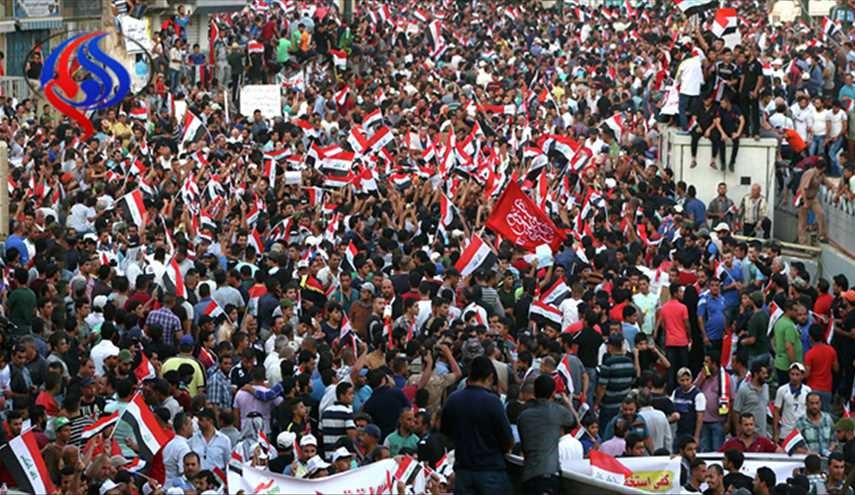 الآلاف يتظاهرون ببغداد والعبادي يؤكد على حق التظاهر السلمي