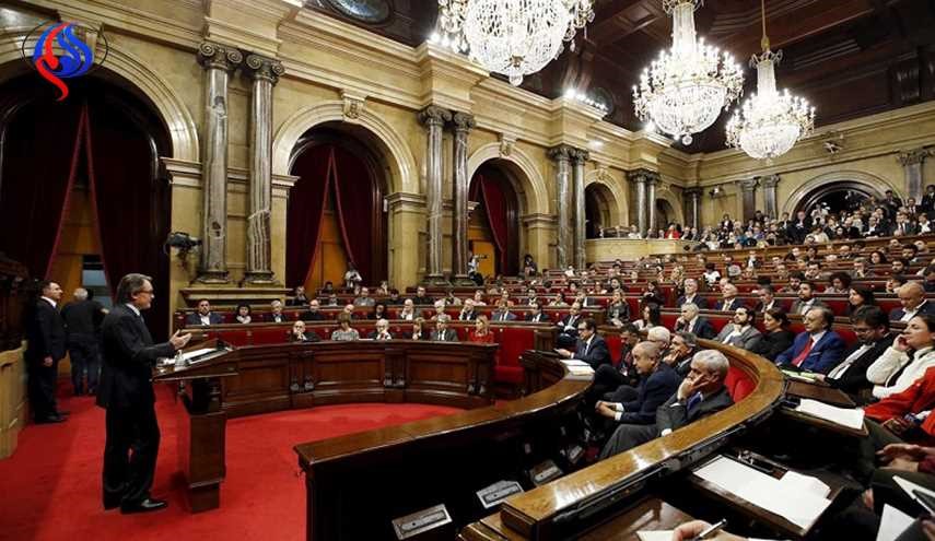 المحكمة الاسبانية تلغي قرارا باجراء استفتاء على استقلال كاتالونيا