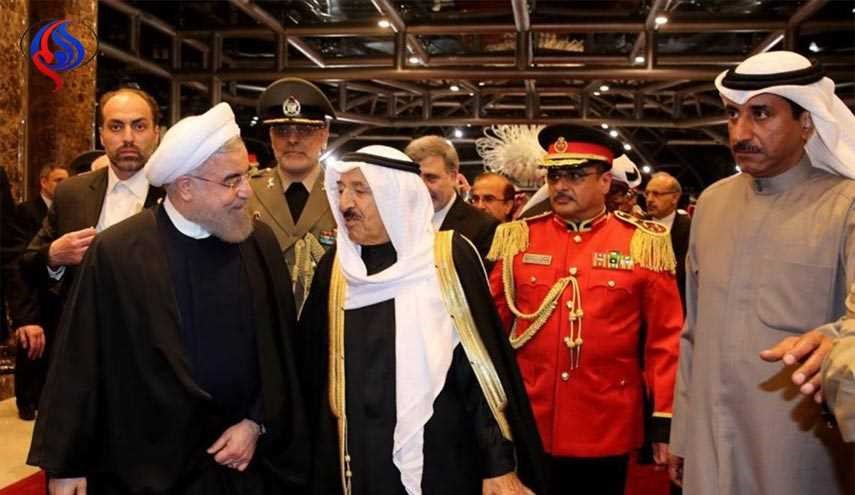 روحانی با استقبال امیر کویت وارد این کشور شد (عکس)