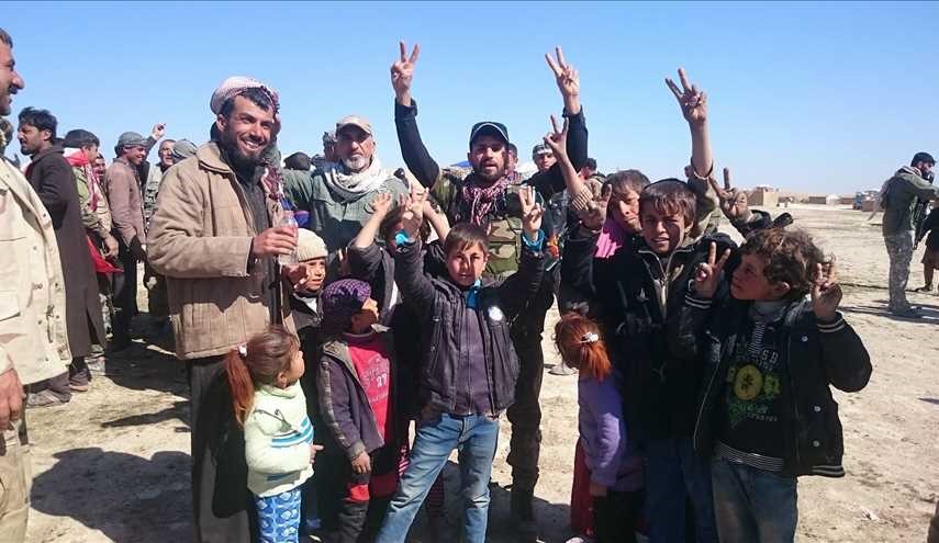 استقبال الاهالي في قرية تلعفر