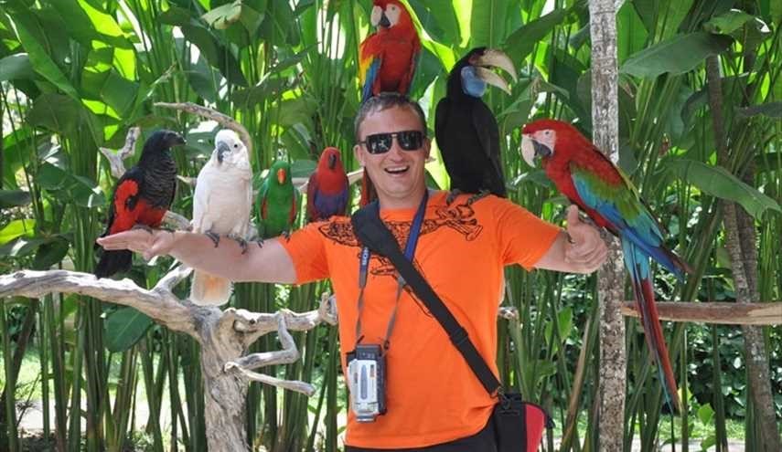بالصور..حديقة الطيور في جزيرة بالي بأندونيسيا