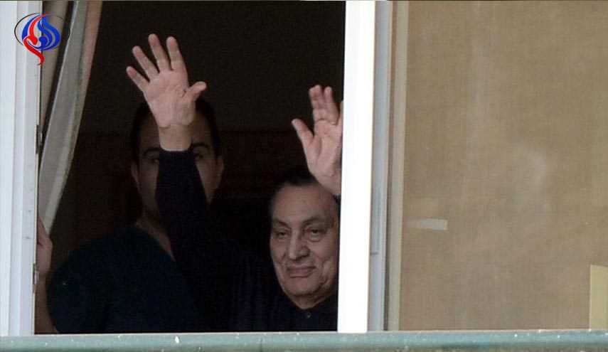 بعد البراءة.. قضايا أخرى تلاحق مبارك