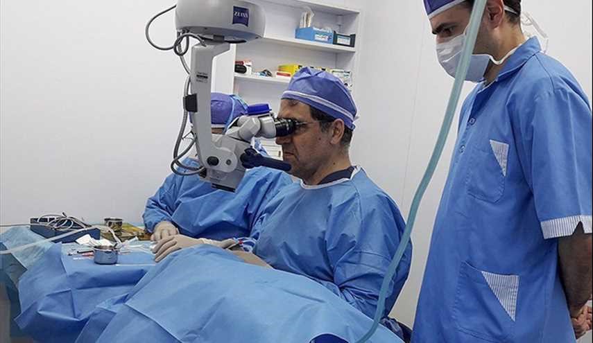 15 عملية جراحية على يد وزير الصحة الإيراني