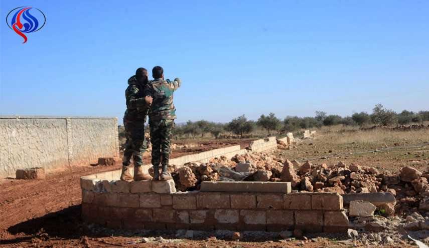 الجيش يدمر مدرعات داعش وصهاريجها ويستعيد قرى بريف حلب