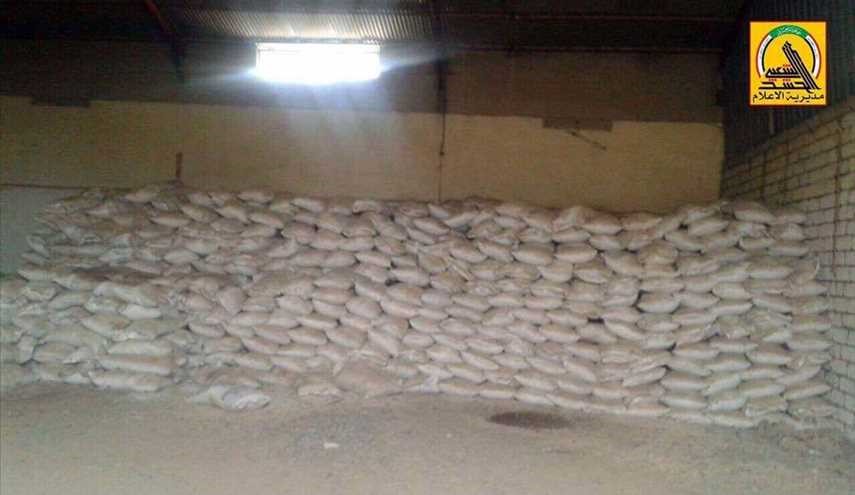 قوات الحشد الشعبي العراقي تعثر على 100 طن من المواد كيميائية لصناعة المواد المتفجرة في الموصل