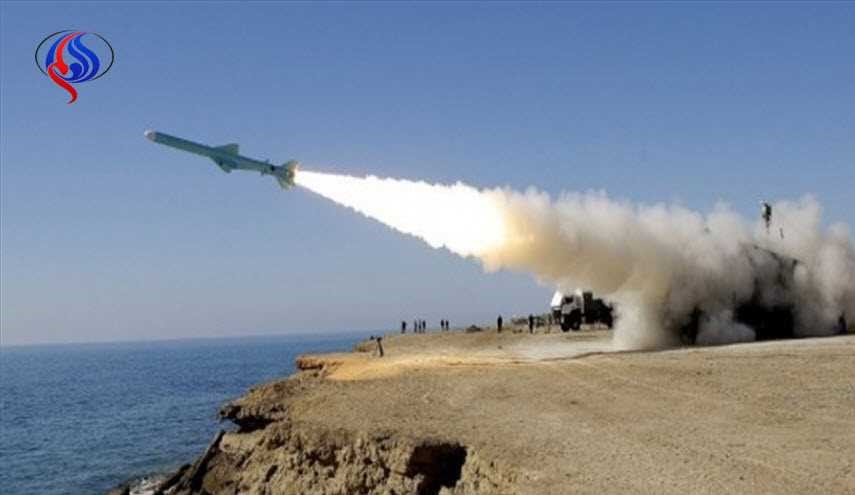 موقع اسرائيلي: حماس أطلقت 3 صواريخ تجريبية نحو البحر
